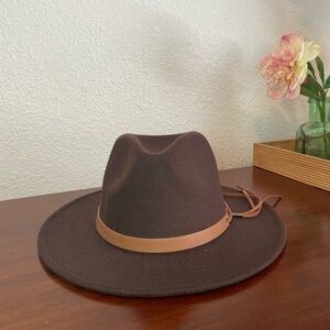 Jayde Boutique Felt Fedora Hat